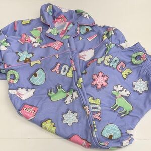 Nick & Nora Kids Pajama Set in Blue with Festive Print